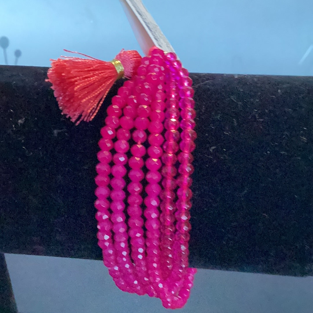 Tie pink bracelet