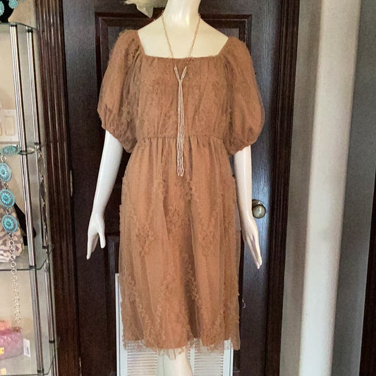 Latte dress plus size