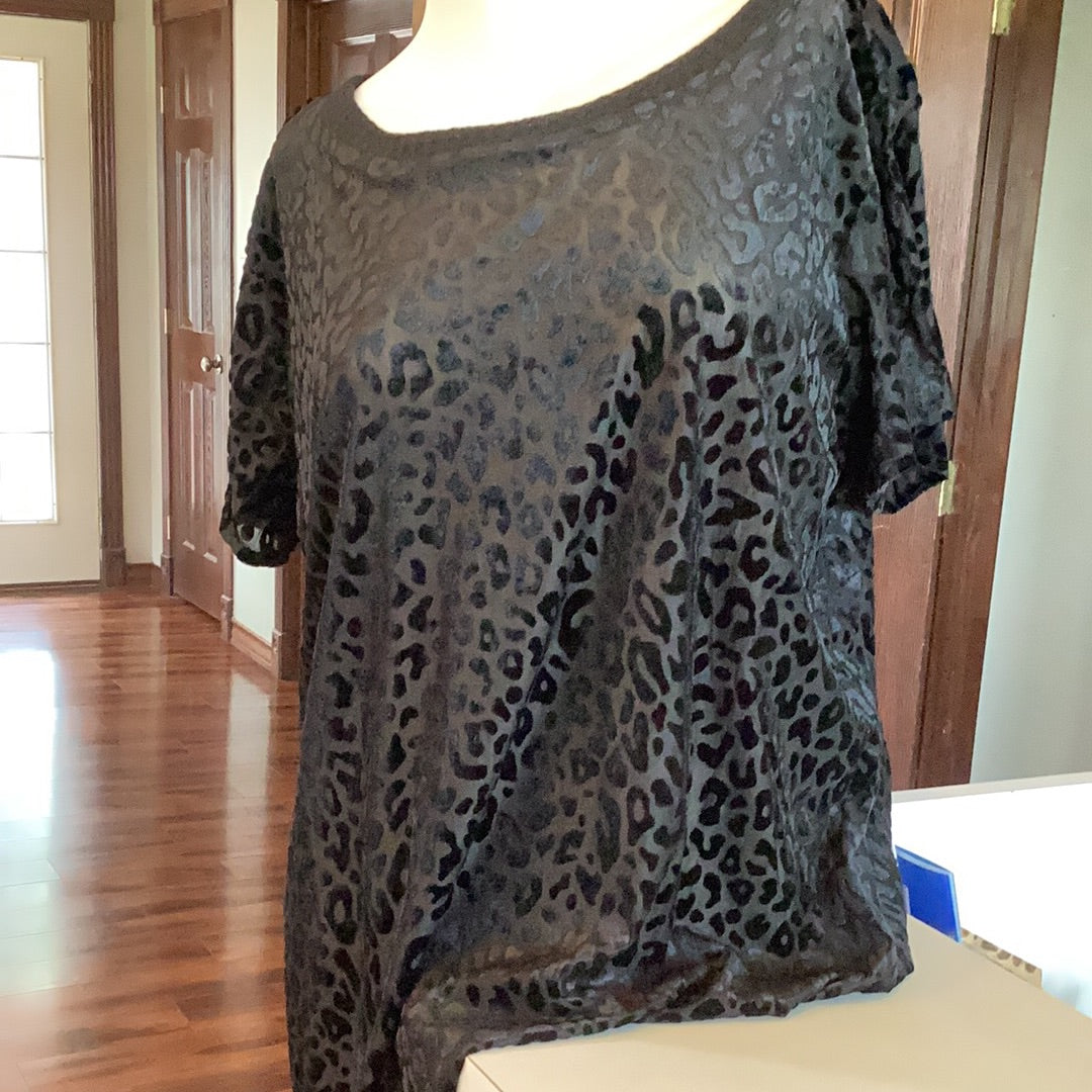 Black Cheetah Shirt