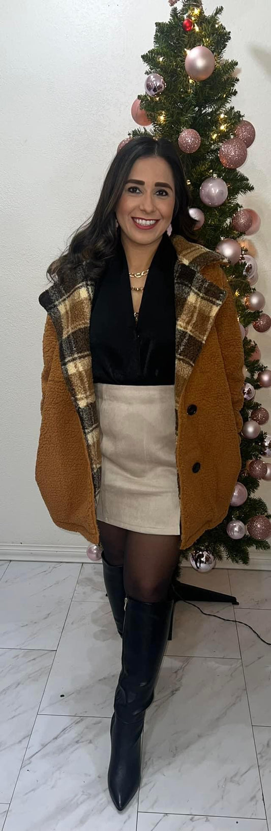 Sherpa Jacket with plaid accents /Rust