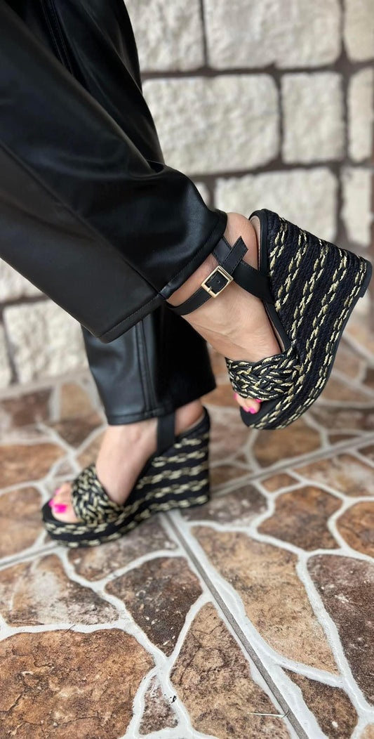 Black Gold Wedges