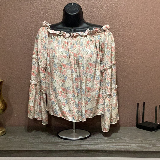 Off the shoulder floral shirt