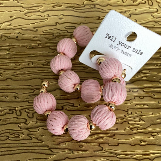 Earrings light pink